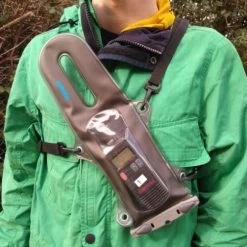 Aquapac Waterproof 229 VHF Pro Waterproof Radio Case 10 Aquapac Waterproof 229 VHF Pro Waterproof Radio Case -Water Sports Equipment aquapac 229 small pro vhf case 2 500x500 1